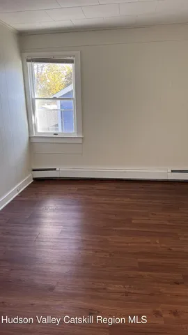 $2,350 | 626 Highway 212, Saugerties, NY 12477