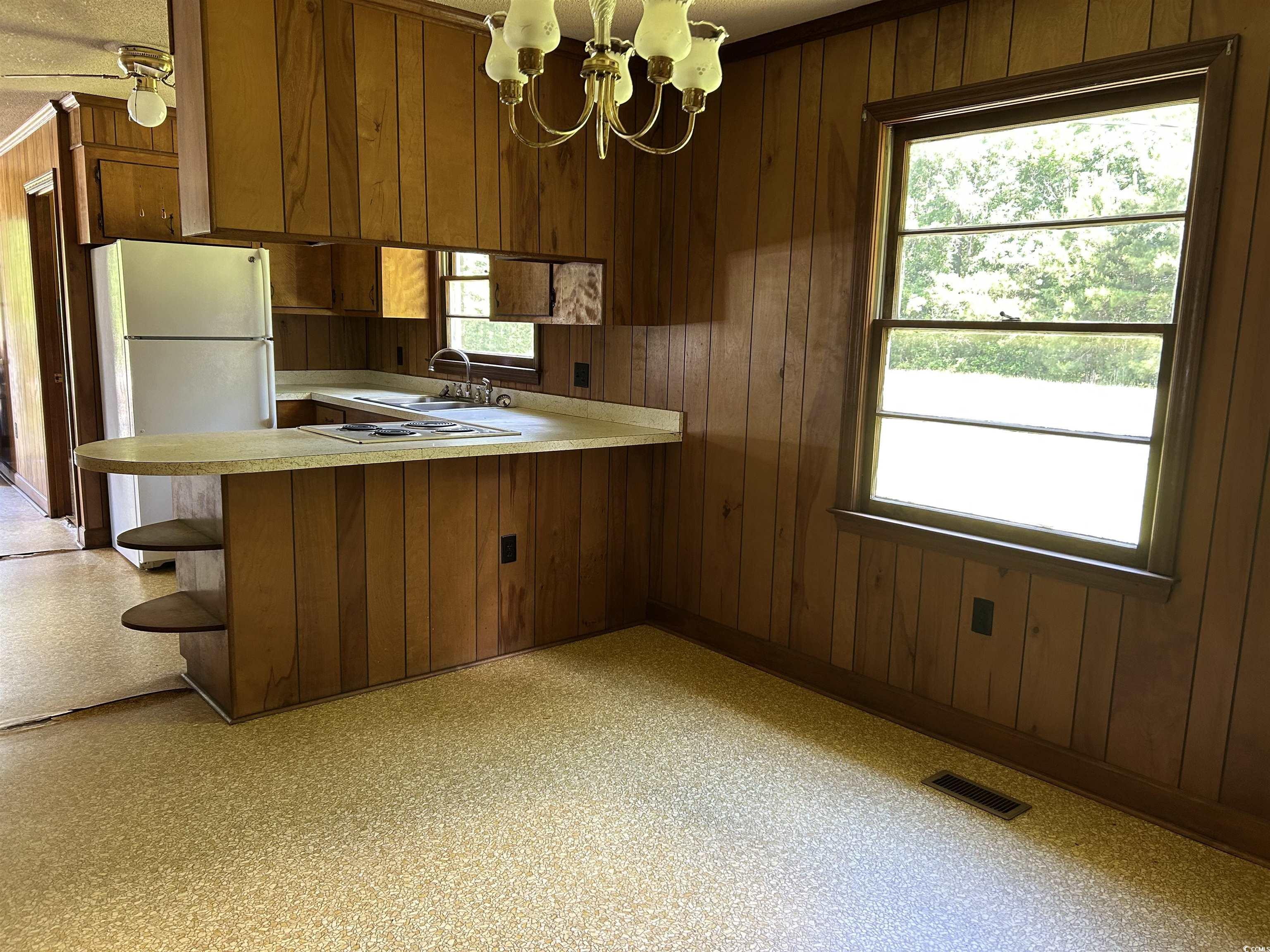 444 Davis Road Hemingway, SC 29554 - Photo 3 of 34