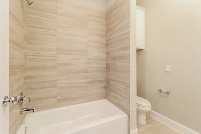 $2,130 | 5107 Royal Heath Drive, Houston, TX 77018