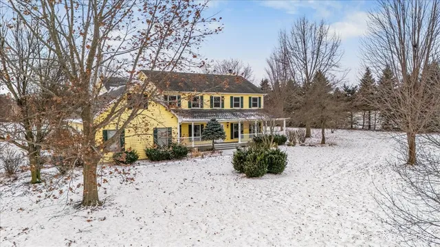 $675,000 | 5-n022 Hunters Lane, St. Charles, IL 60175