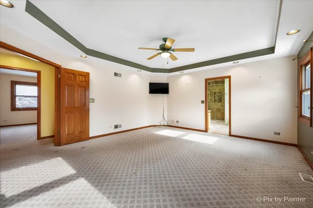 $675,000 | 5-n022 Hunters Lane, St. Charles, IL 60175