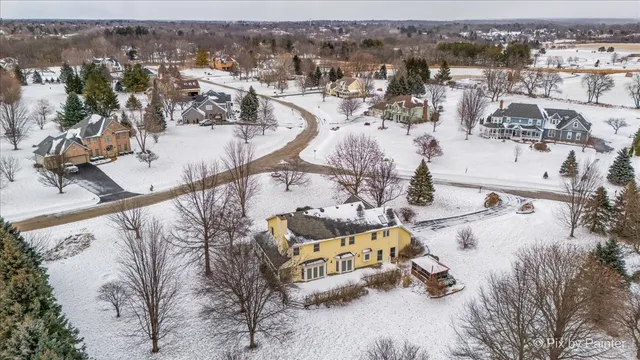 $675,000 | 5-n022 Hunters Lane, St. Charles, IL 60175