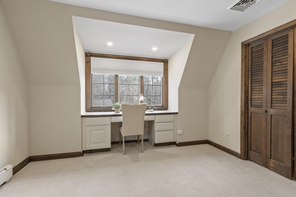 84 Minott Road Westminster, MA 01473 - Photo 26 of 42