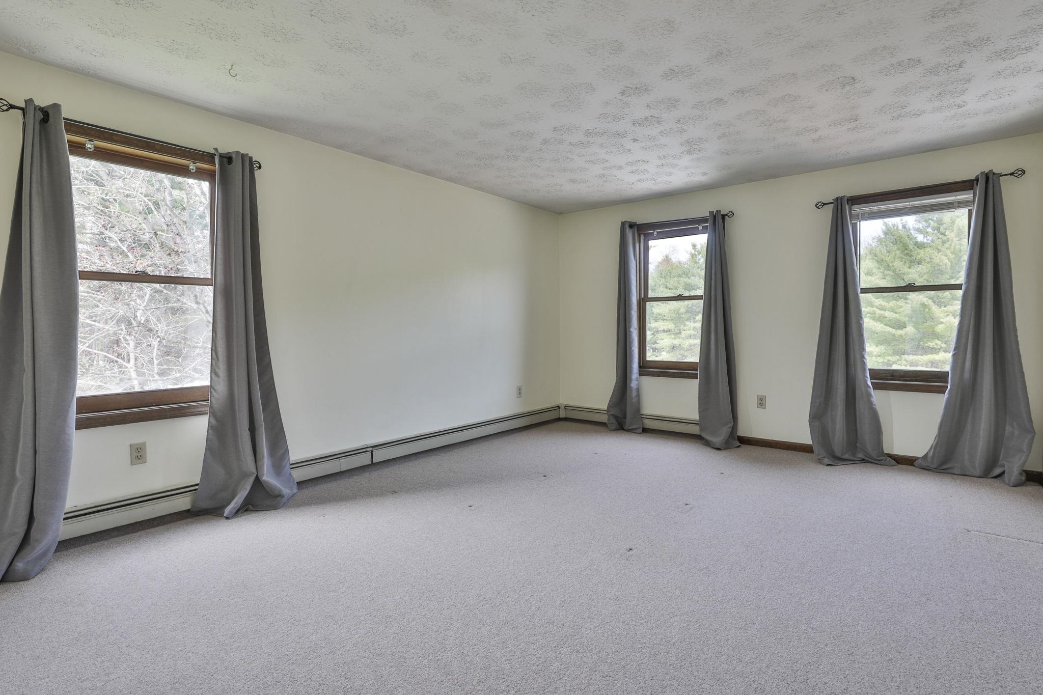 7 Corduroy Road, Unit 24 Amherst, NH 03031 - Photo 14 of 31 Gallery Image 14
