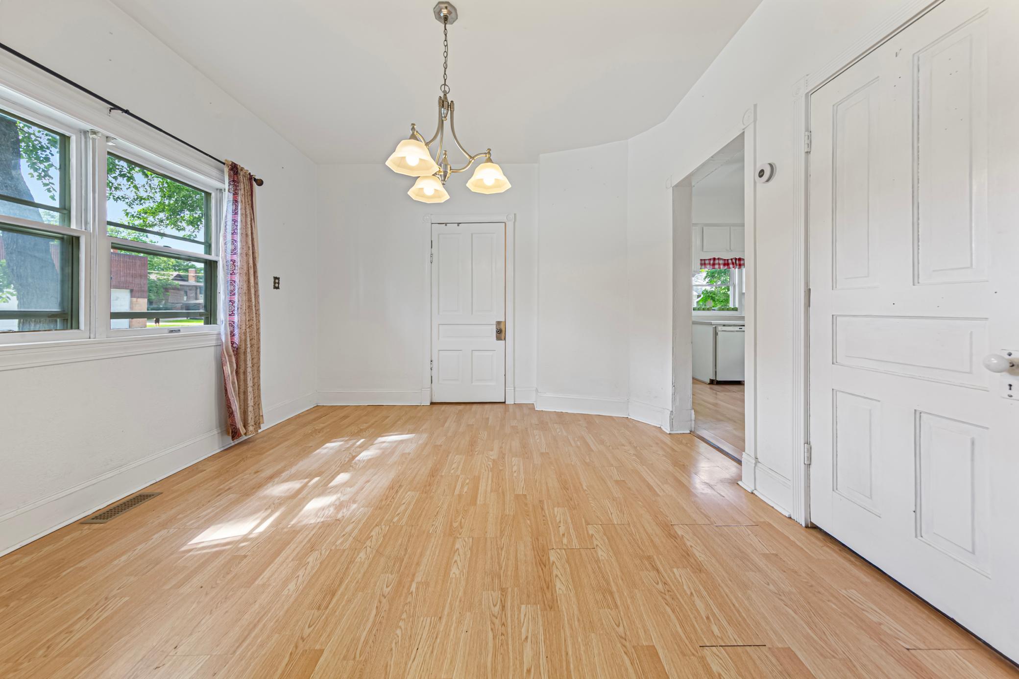 105 Ash Avenue Southwest Montgomery, MN 56069 - Photo 14 of 35