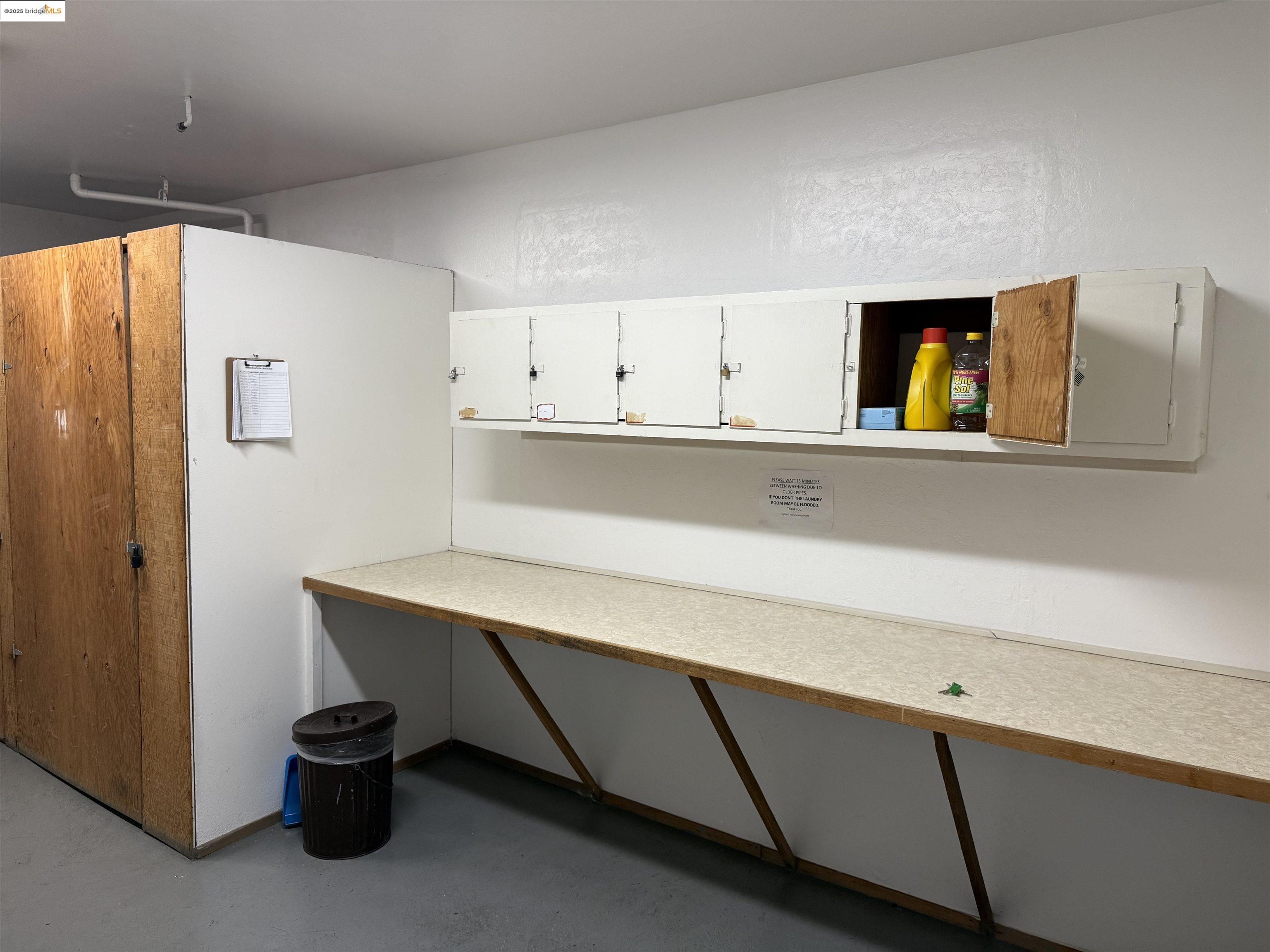 19100 Crest Castro Valley, Unit 17 Castro Valley, CA 94546 - Photo 17 of 21