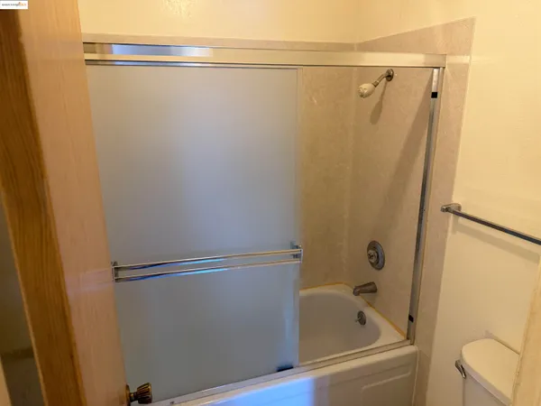 $450,000 | 19100 Crest Castro Valley, Unit 17, Castro Valley, CA 94546