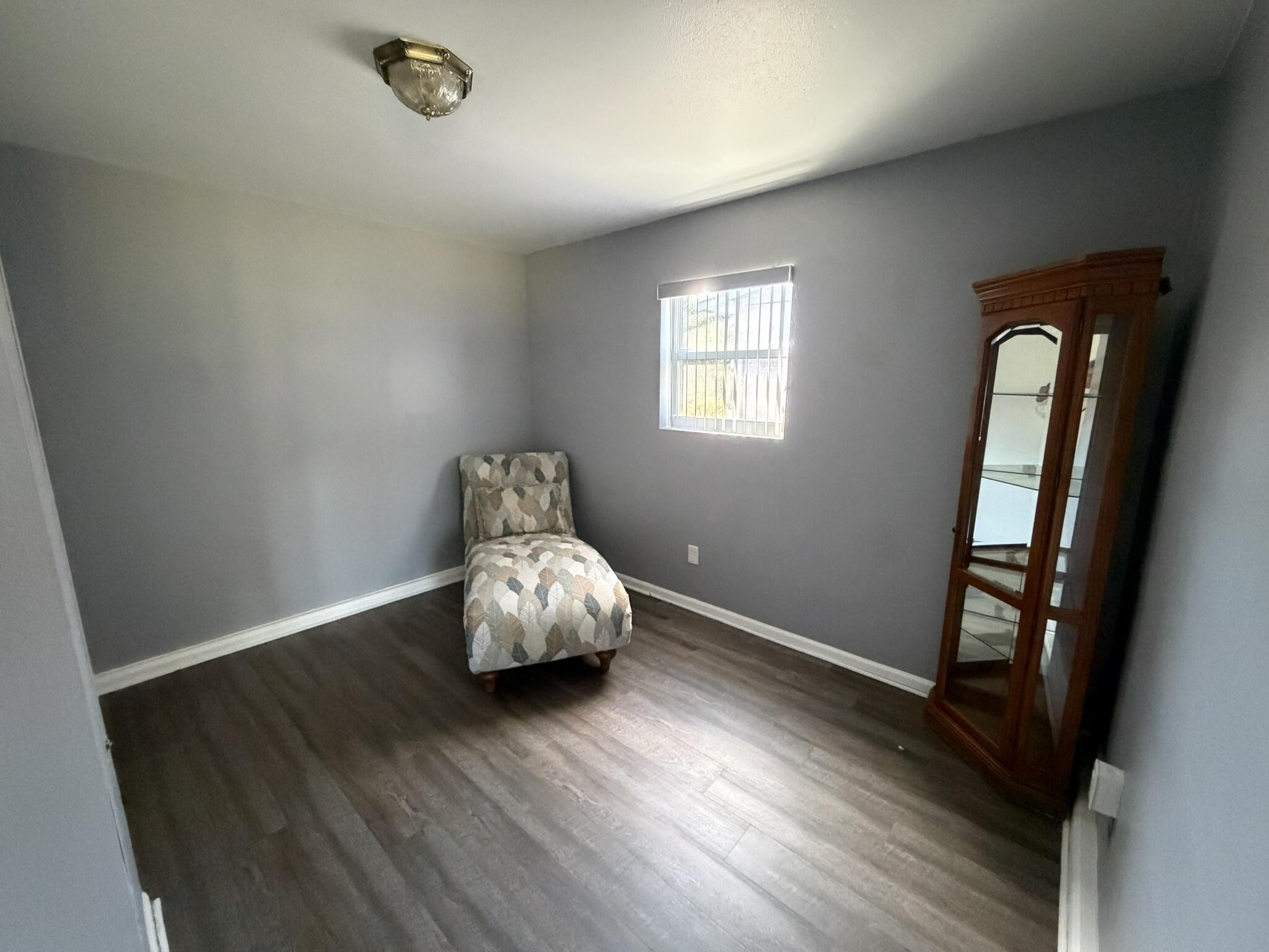 2399 Southeast Madison Street Stuart, FL 34997 - Photo 17 of 30 IMG_1101