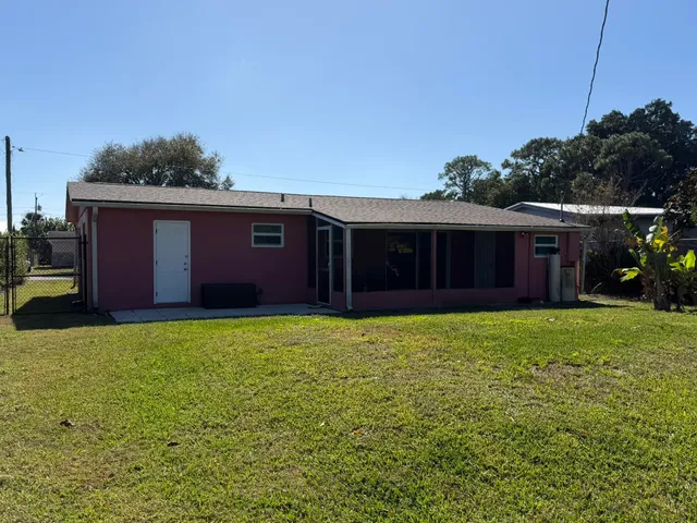 $335,000 | 2399 Southeast Madison Street, Stuart, FL 34997