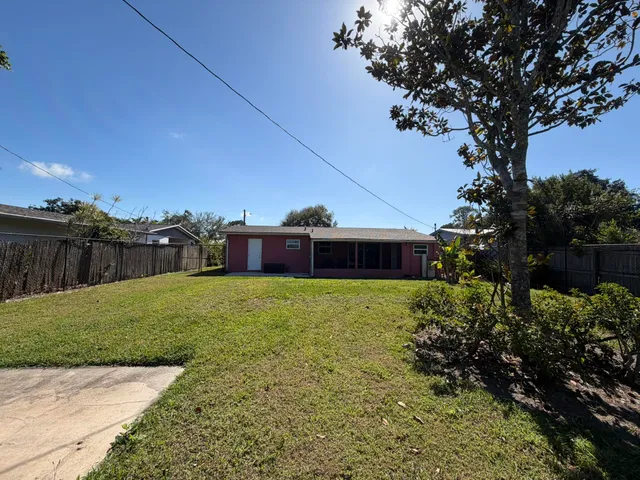 $335,000 | 2399 Southeast Madison Street, Stuart, FL 34997