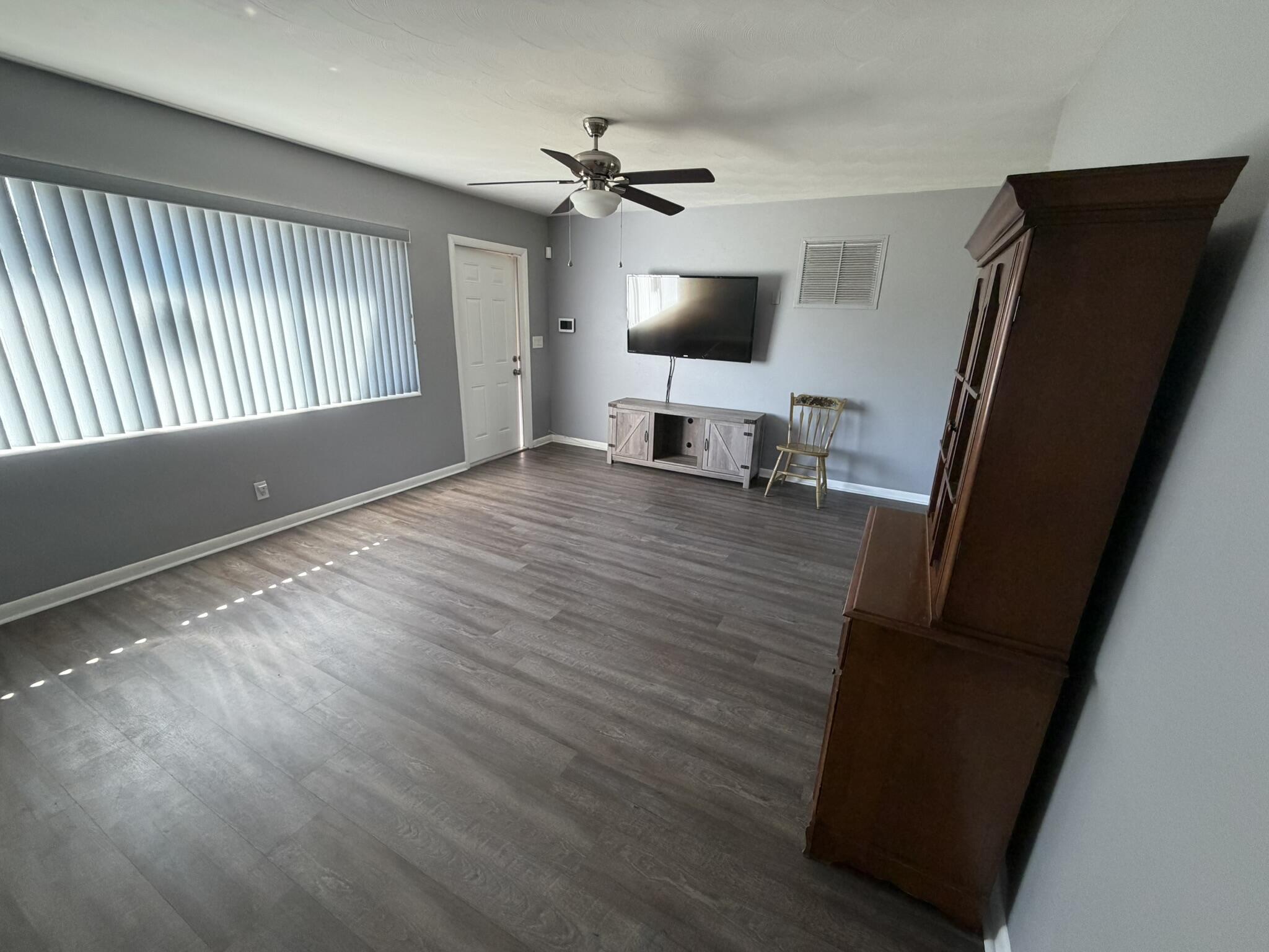 2399 Southeast Madison Street Stuart, FL 34997 - Photo 4 of 30 Living Room