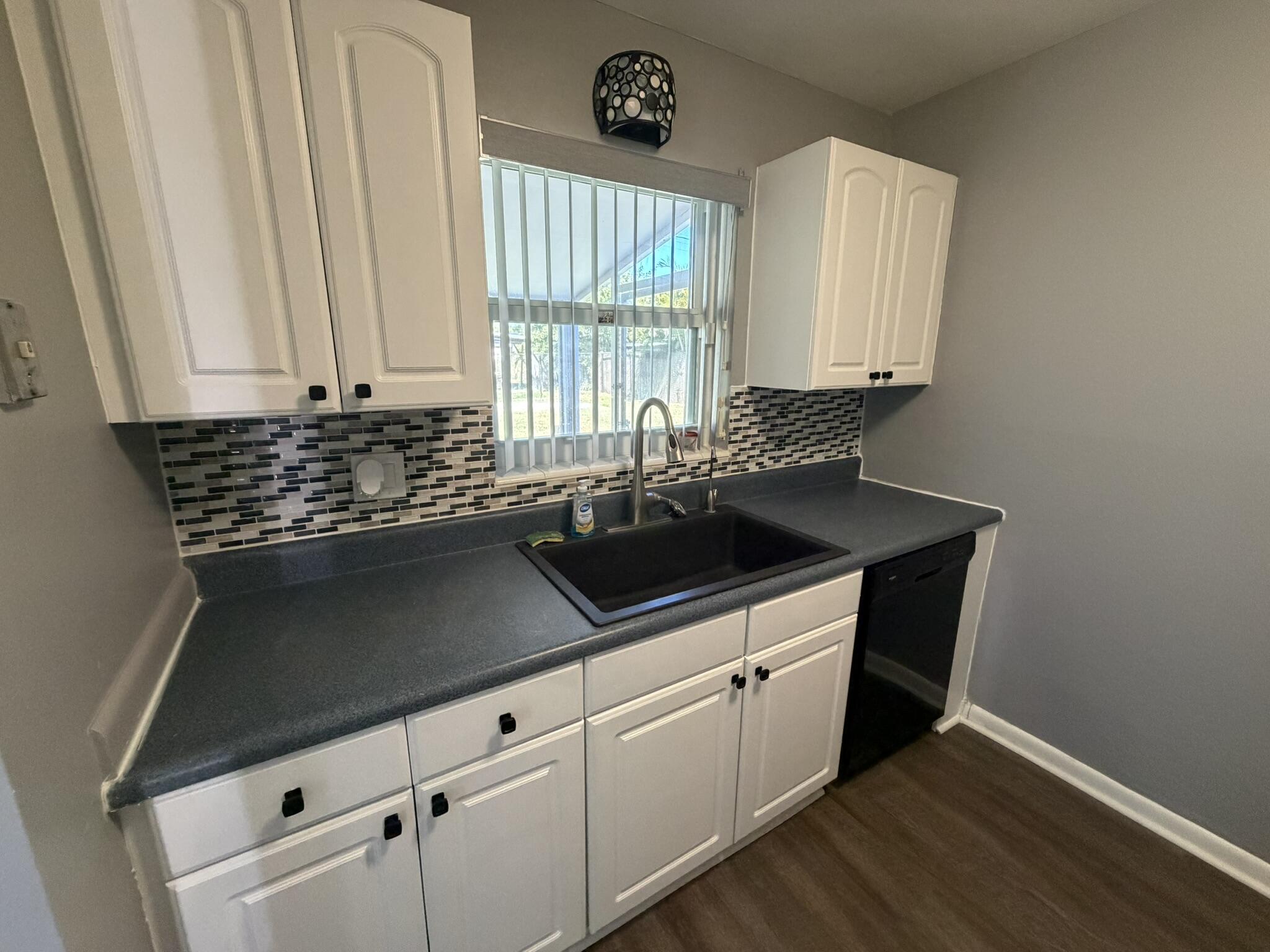 2399 Southeast Madison Street Stuart, FL 34997 - Photo 9 of 30 Kitchen