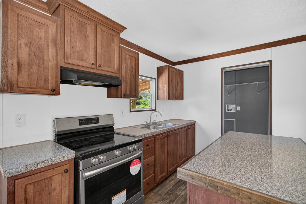 156 Vinson Road McIntyre, GA 31054 - Photo 12 of 24 Gallery Image 12