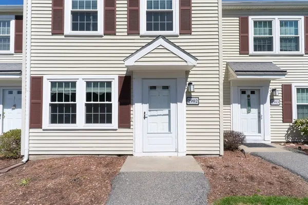 $369,900 | 2902 Forest Park Drive, Unit 2902, Auburn, MA 01501