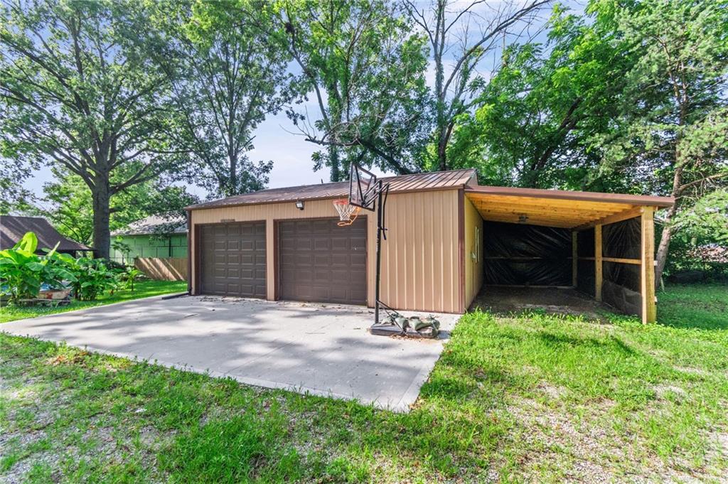 515 South 8th Street Clinton, MO 64735 - Photo 34 of 56