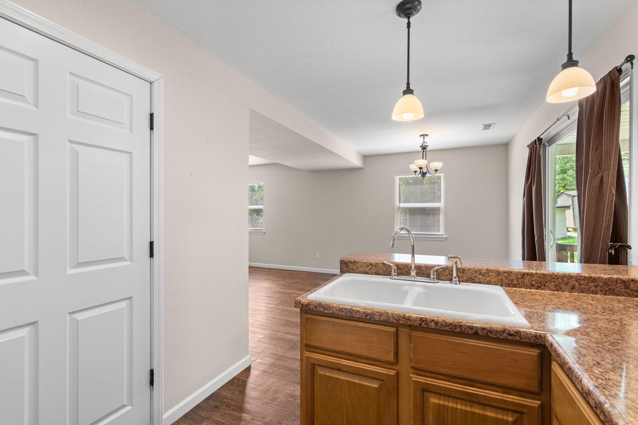 212 Candlestick Road Branson, MO 65616 - Photo 21 of 69 212-Candlestick-Rd-Open-Kitchen