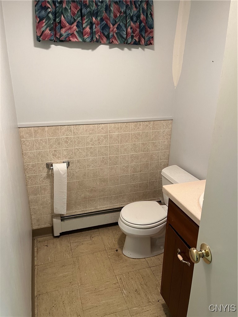 47 North Main Street Camillus, NY 13031 - Photo 8 of 24 Laundry room