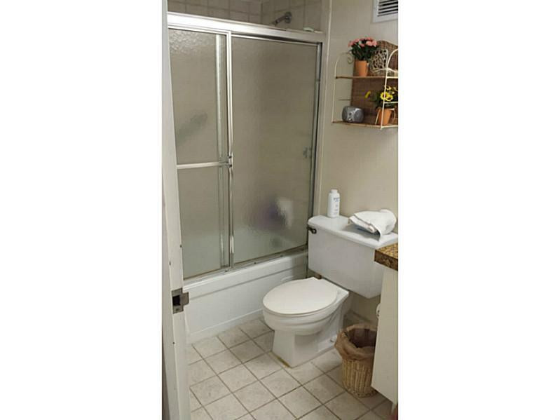 9195 Collins Avenue, Unit 711 Surfside, FL 33154 - Photo 14 of 18 Bathroom