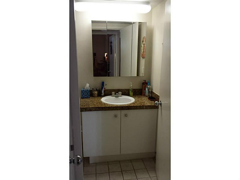 9195 Collins Avenue, Unit 711 Surfside, FL 33154 - Photo 15 of 18 Bathroom