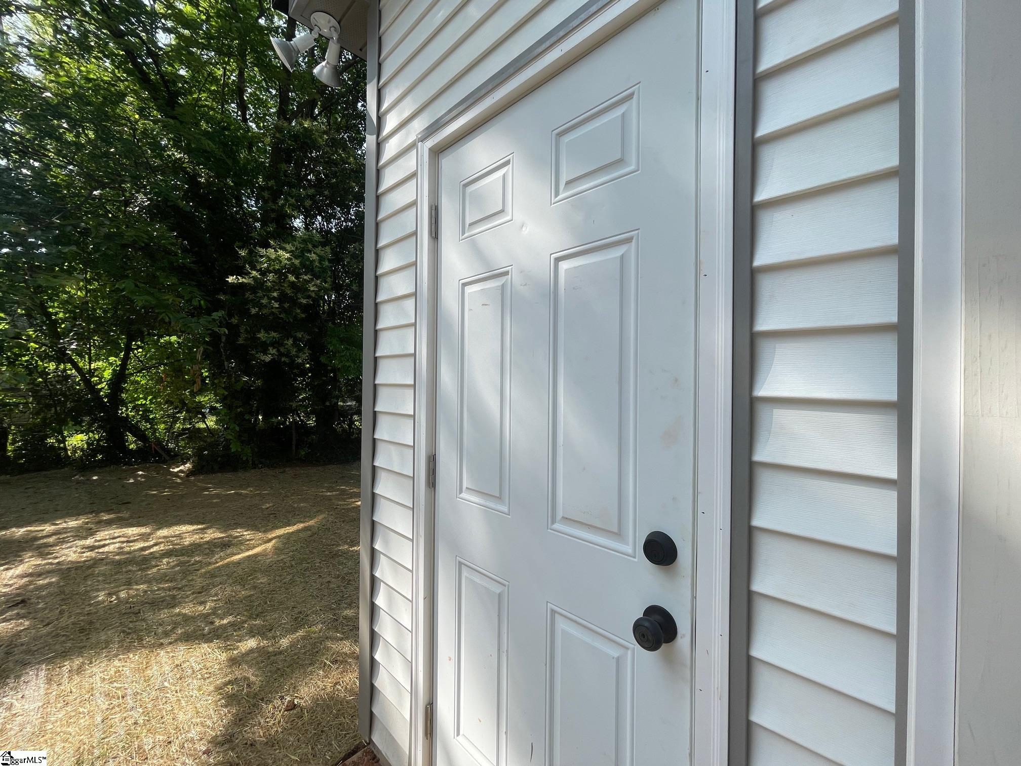 17 Scott Street Greenville, SC 29611 - Photo 14 of 23 UNIT A