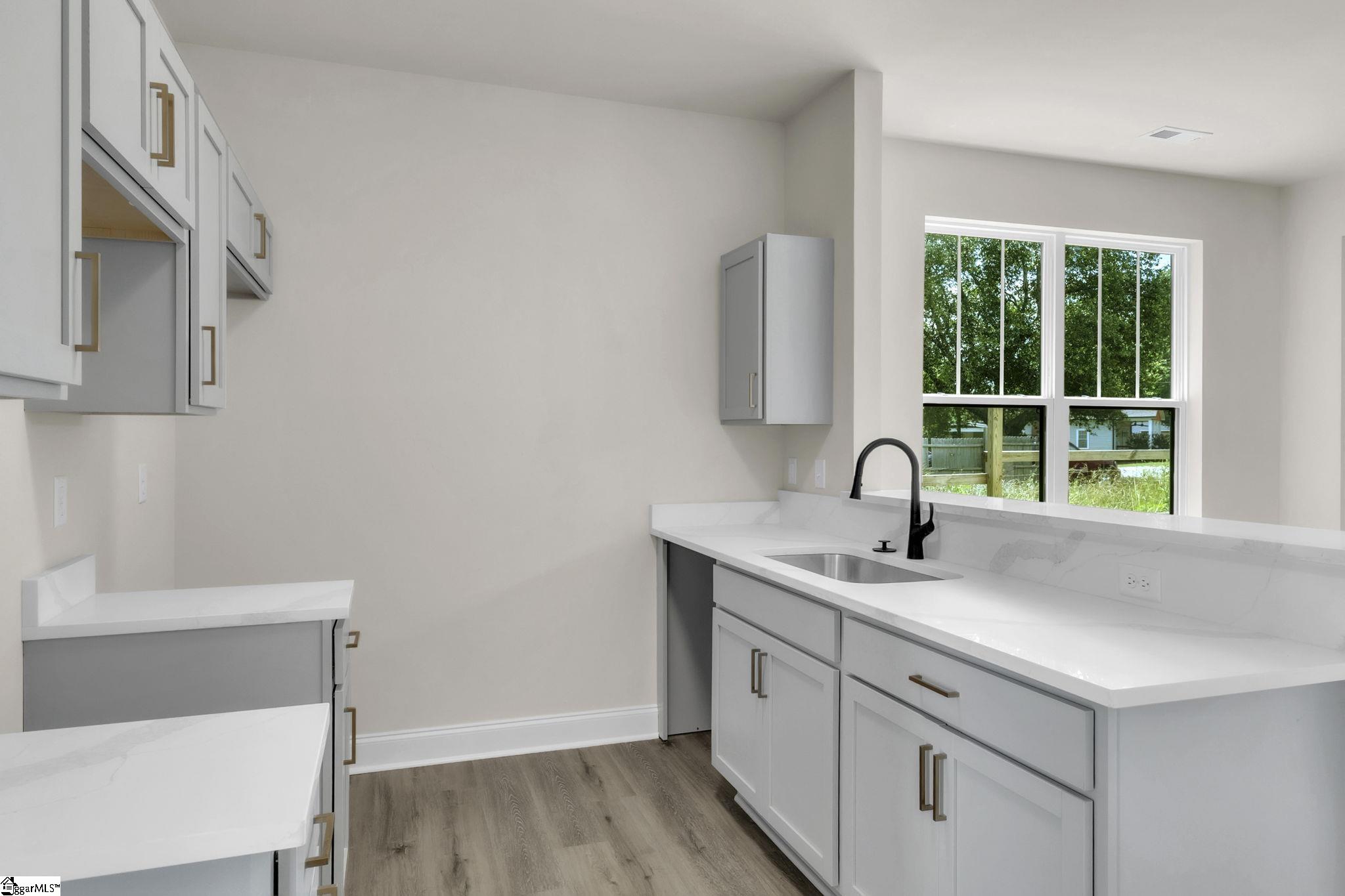 17 Scott Street Greenville, SC 29611 - Photo 18 of 23