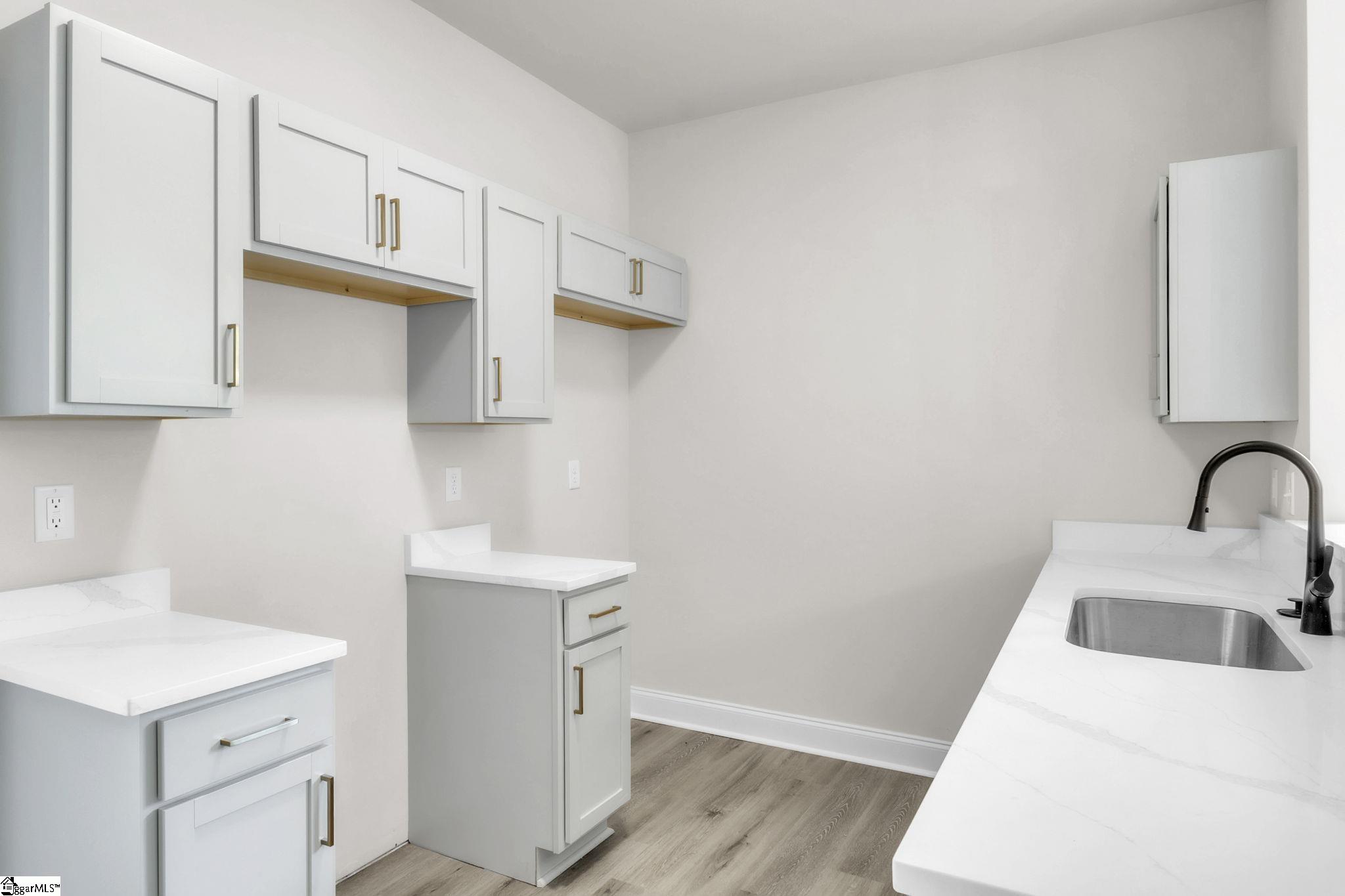 17 Scott Street Greenville, SC 29611 - Photo 19 of 23