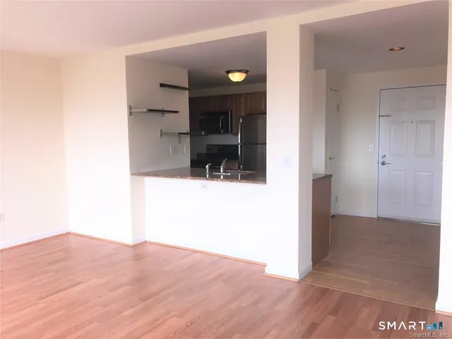 $2,400 | 300 Broad Street, Unit 603, Stamford, CT 06901