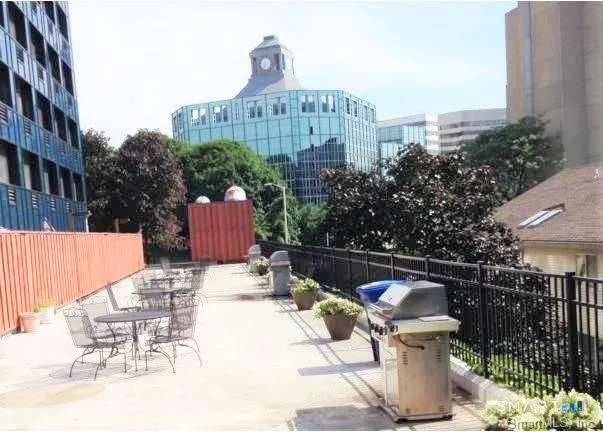 $2,400 | 300 Broad Street, Unit 603, Stamford, CT 06901