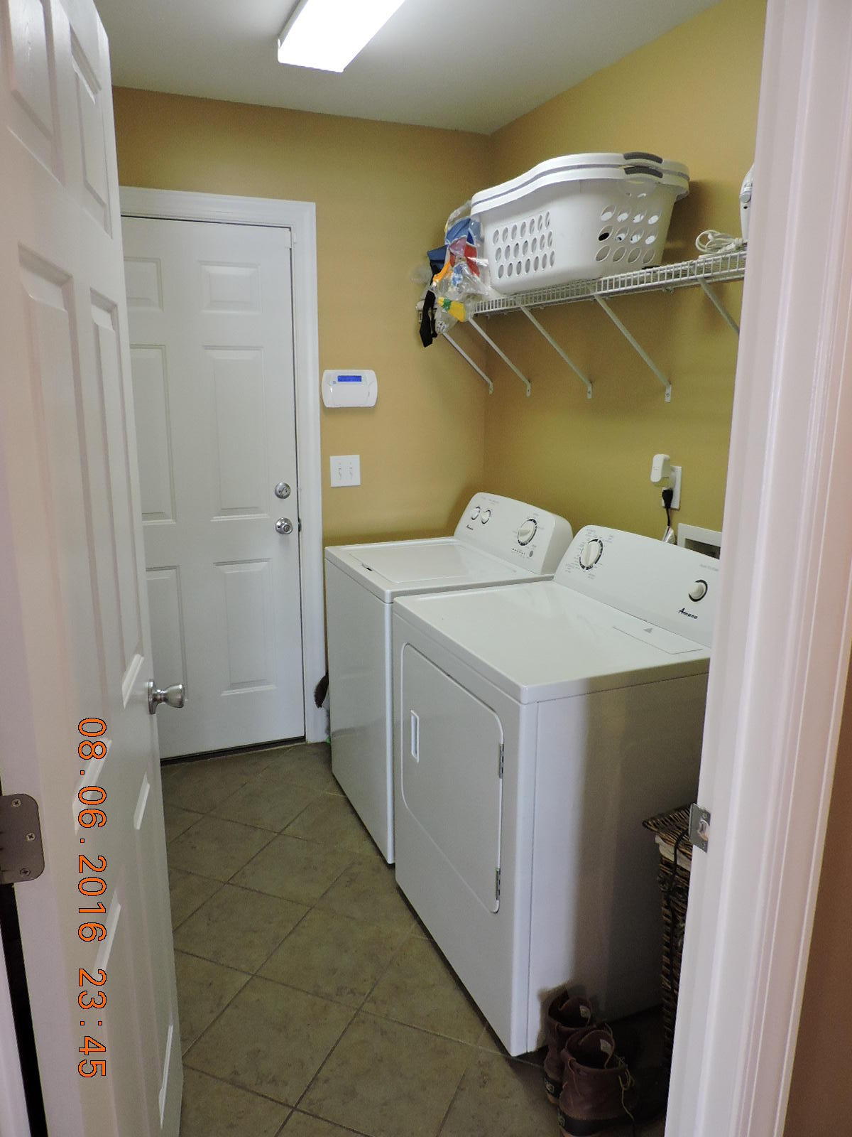 7649 Eagle Lake Road North Charleston, SC 29418 - Photo 8 of 17 DSCN1093