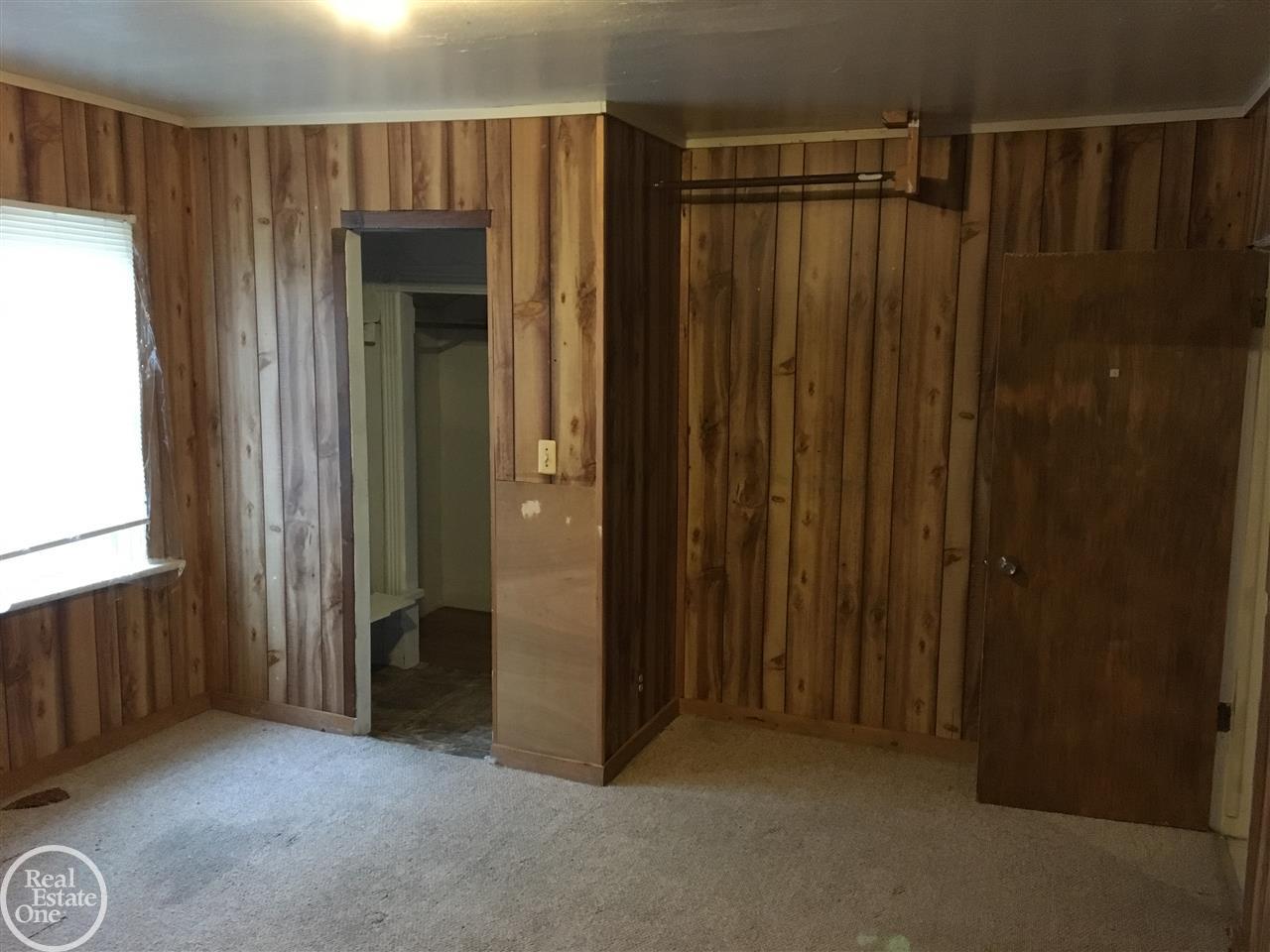 819 Minnie Street Port Huron, MI 48060 - Photo 12 of 21
