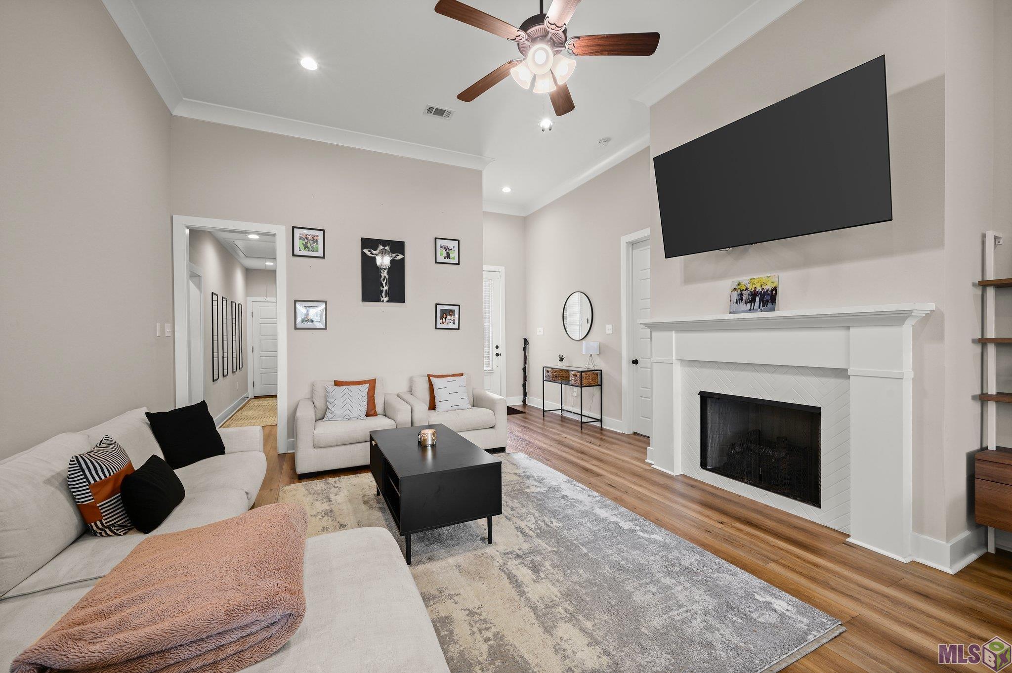 3035 Woodgrove Way Baton Rouge, LA 70810 - Photo 3 of 19