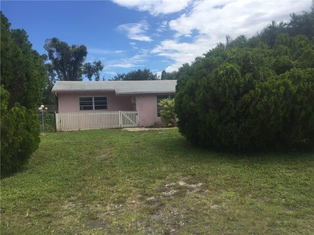 240 Northwest 9th Street Boca Raton, FL 33432 - Photo 1 of 7 Photo 1