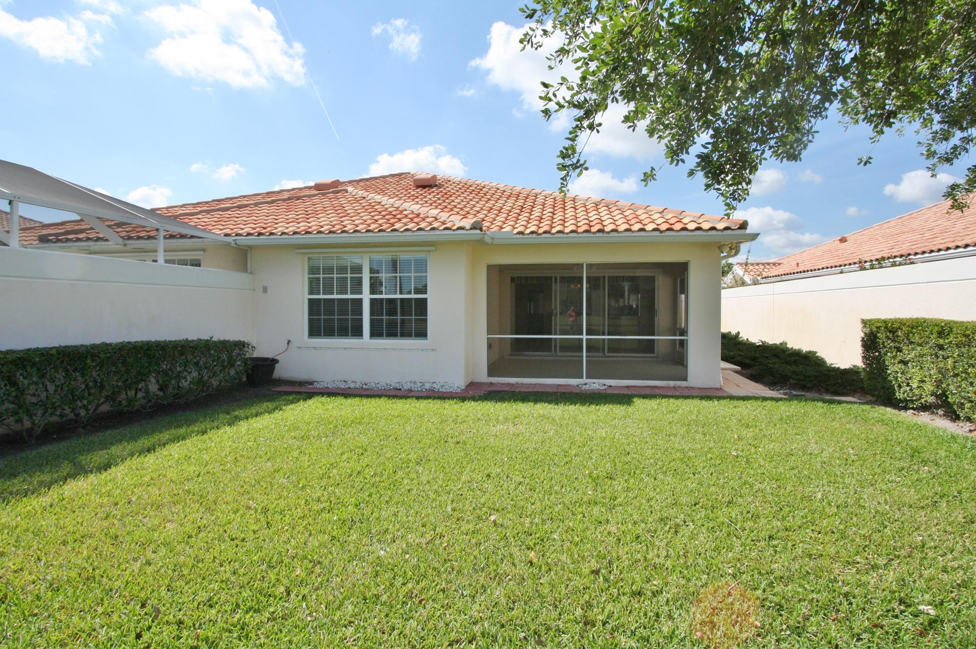 1069 Southwest Balmoral Trace Stuart, FL 34997 - Photo 17 of 18 IMG_8753