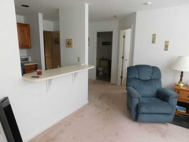 140 High Street, Unit 309 Westerly, RI 02891 - Photo 16 of 20 Living Room.