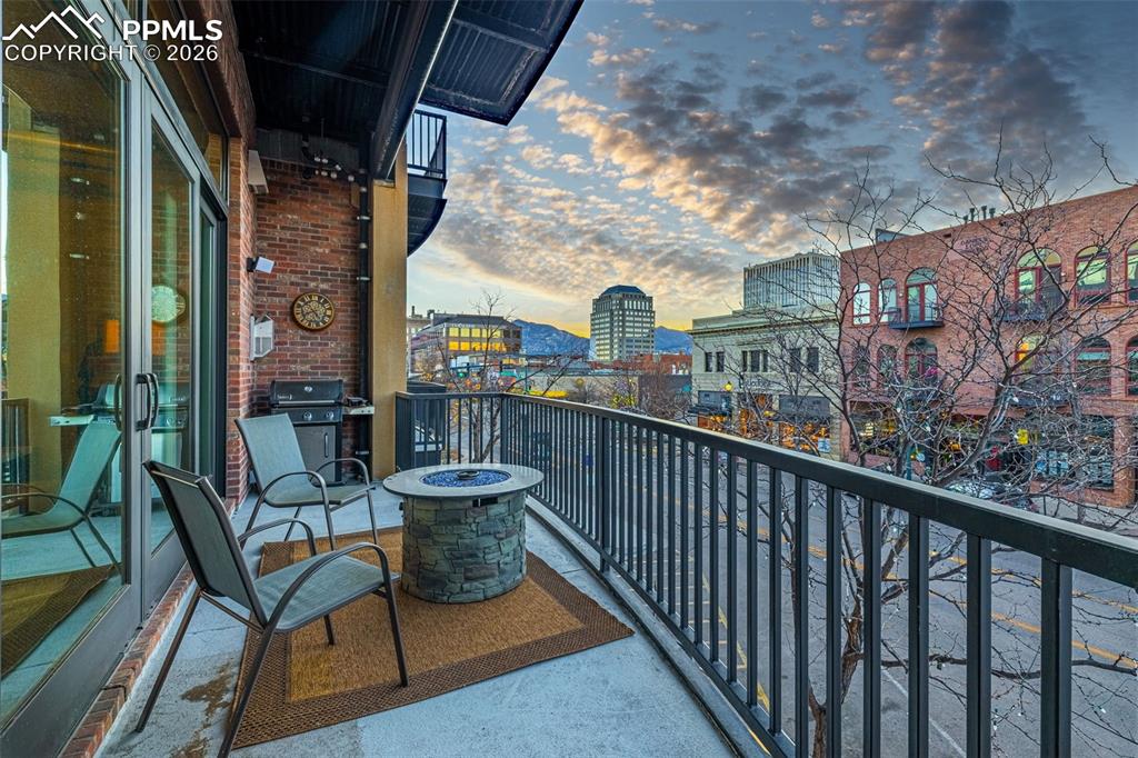 101 North Tejon Street, Unit 280 Colorado Springs, CO 80903 - Photo 27 of 32 a view of a balcony with chairs