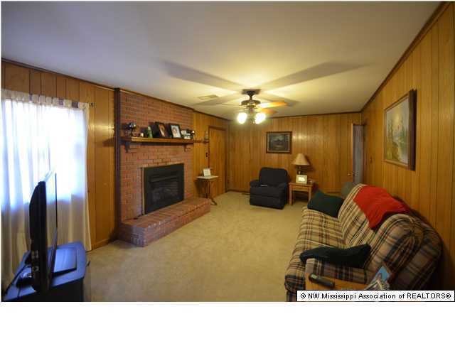 5295 Compress Road Como, MS 38619 - Photo 3 of 16 Additional Photo