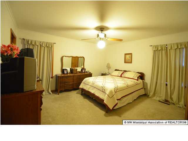 5295 Compress Road Como, MS 38619 - Photo 9 of 16 Additional Photo