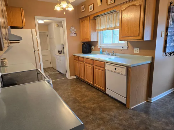 $310,000 | 405 Clary Street, Worthington, MN 56187