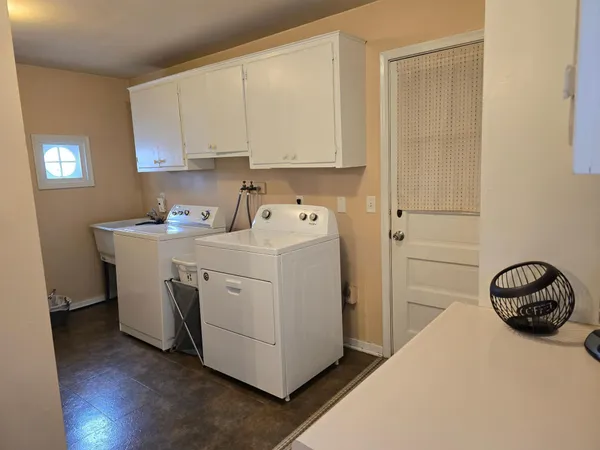 $310,000 | 405 Clary Street, Worthington, MN 56187