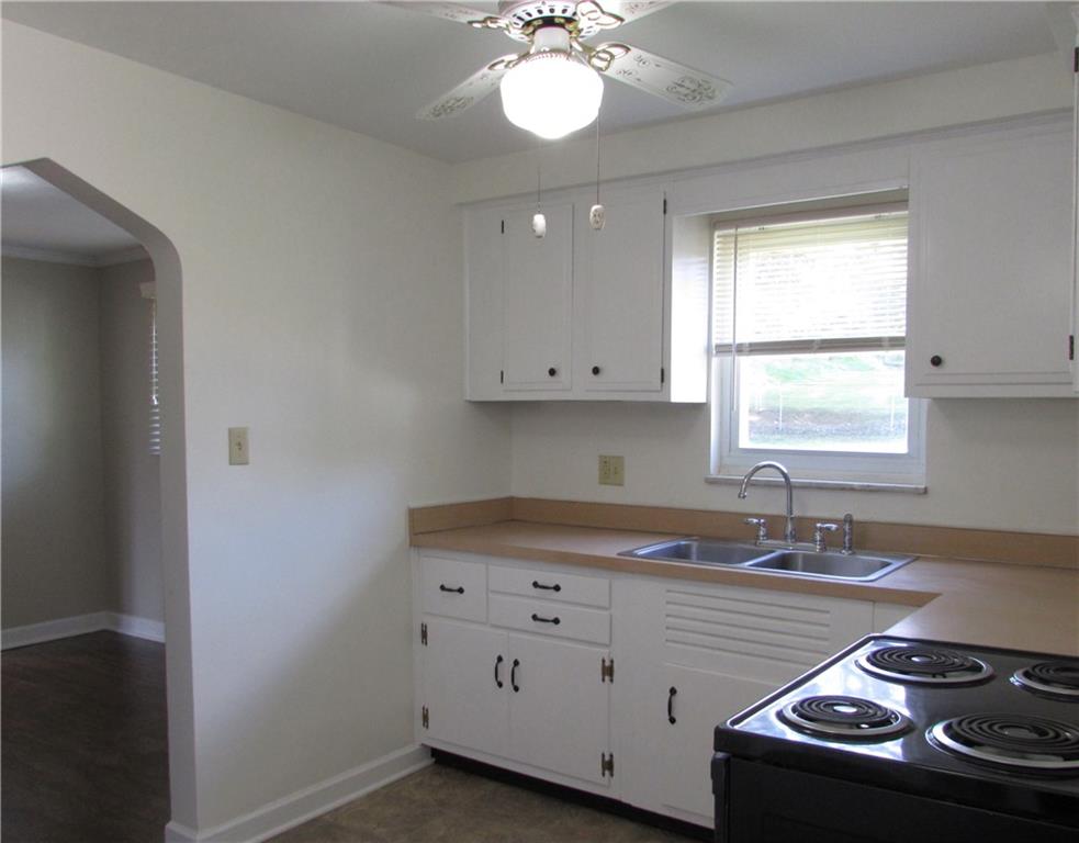 335 Hamil Road Verona, PA 15147 - Photo 14 of 32 Gallery Image 14