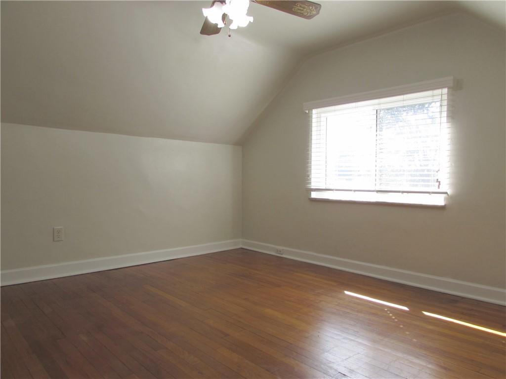335 Hamil Road Verona, PA 15147 - Photo 19 of 32 Gallery Image 19