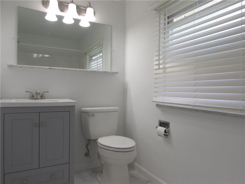 335 Hamil Road Verona, PA 15147 - Photo 21 of 32 Gallery Image 21