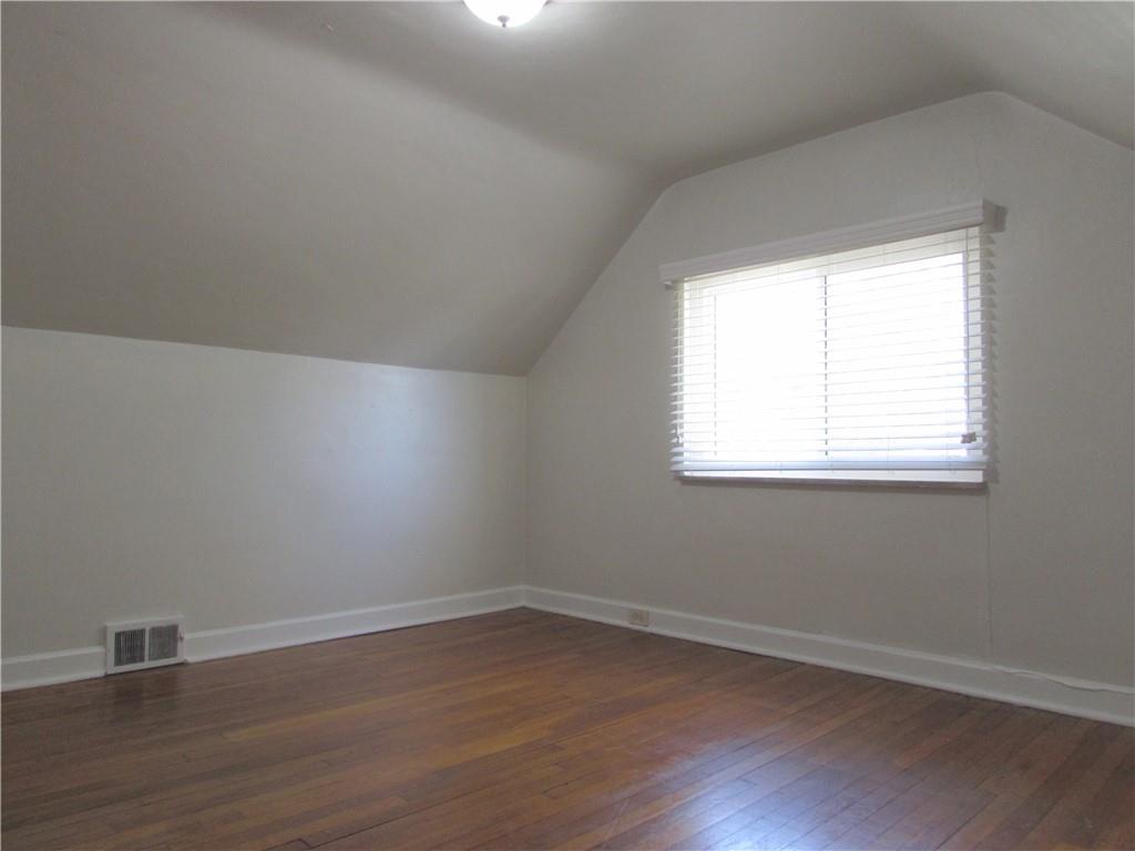 335 Hamil Road Verona, PA 15147 - Photo 26 of 32 Gallery Image 26