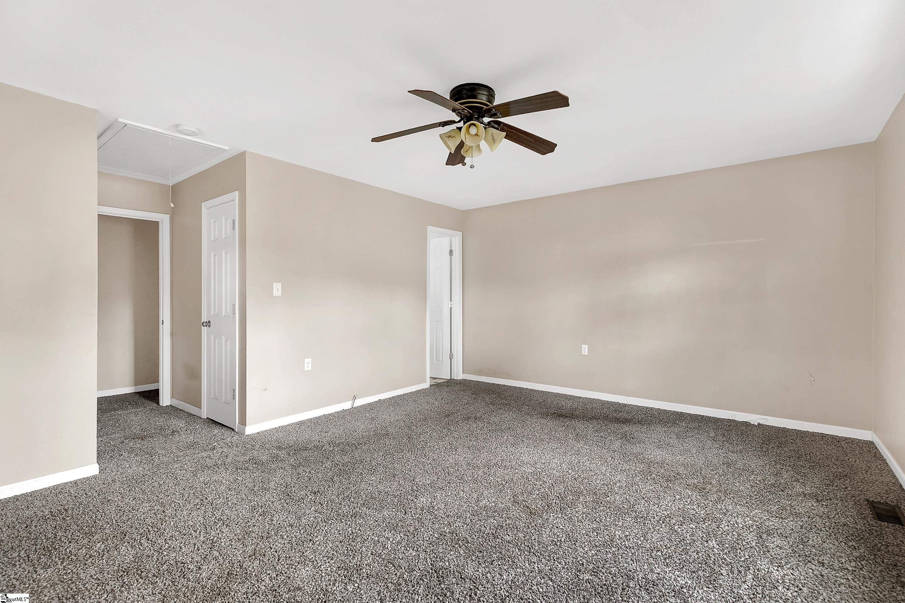 204 Bleckley Avenue Greenville, SC 29607 - Photo 11 of 26