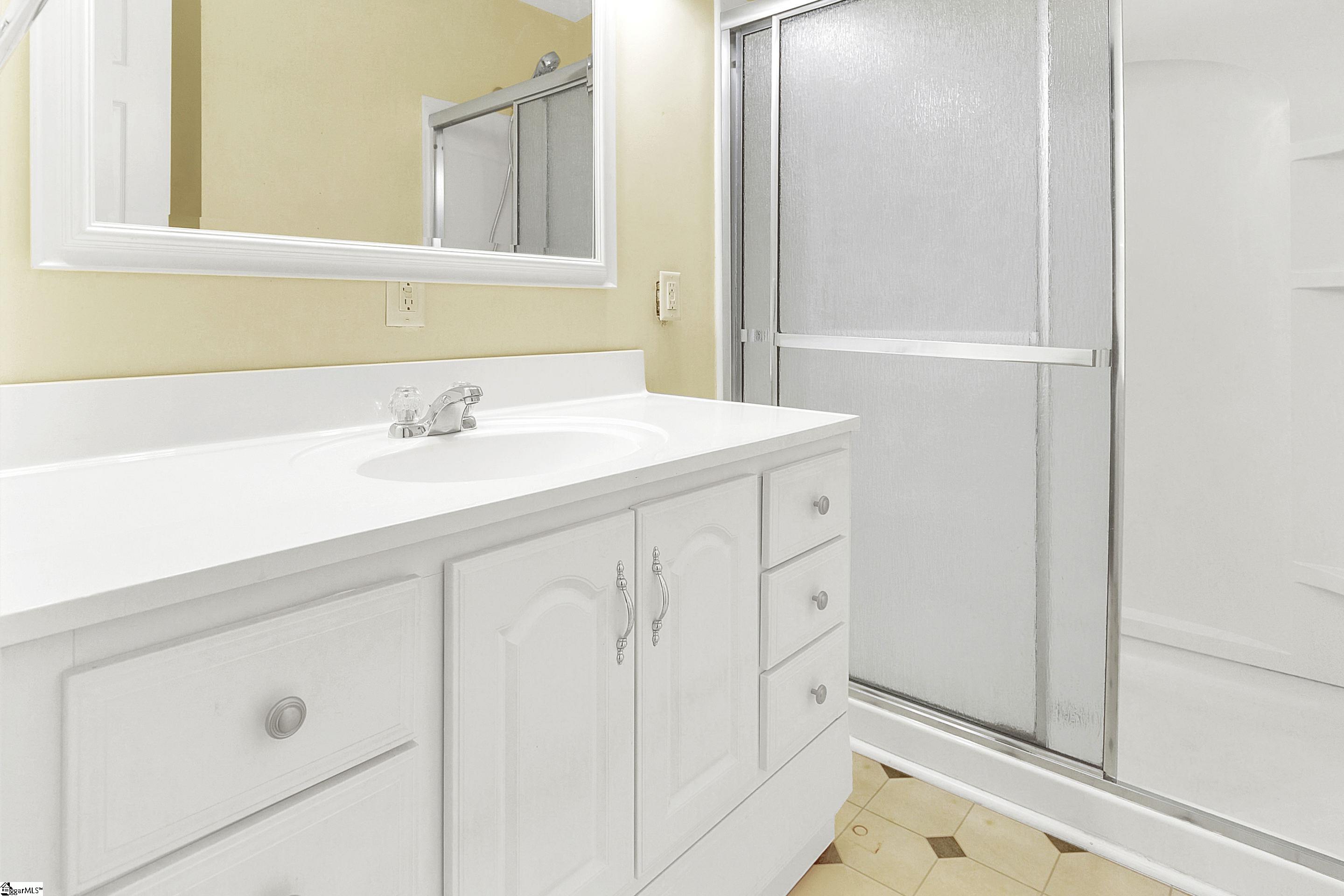 204 Bleckley Avenue Greenville, SC 29607 - Photo 18 of 26