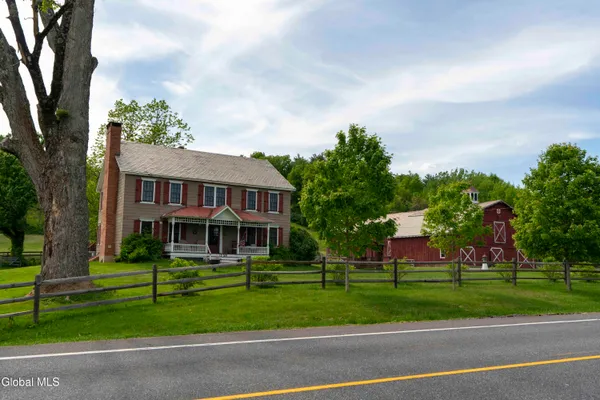 $850,000 | 1135 Middleline Road, Ballston Spa, NY 12020