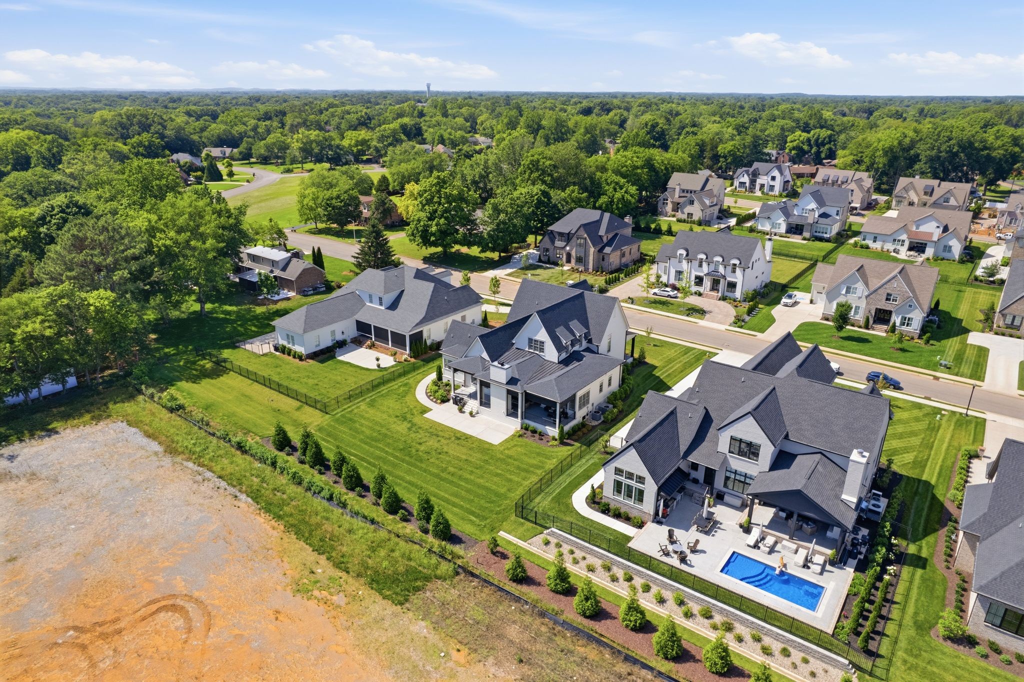 1733 Rigsby Avenue Murfreesboro, TN 37129 - Photo 52 of 57 an aerial view of a house with a garden