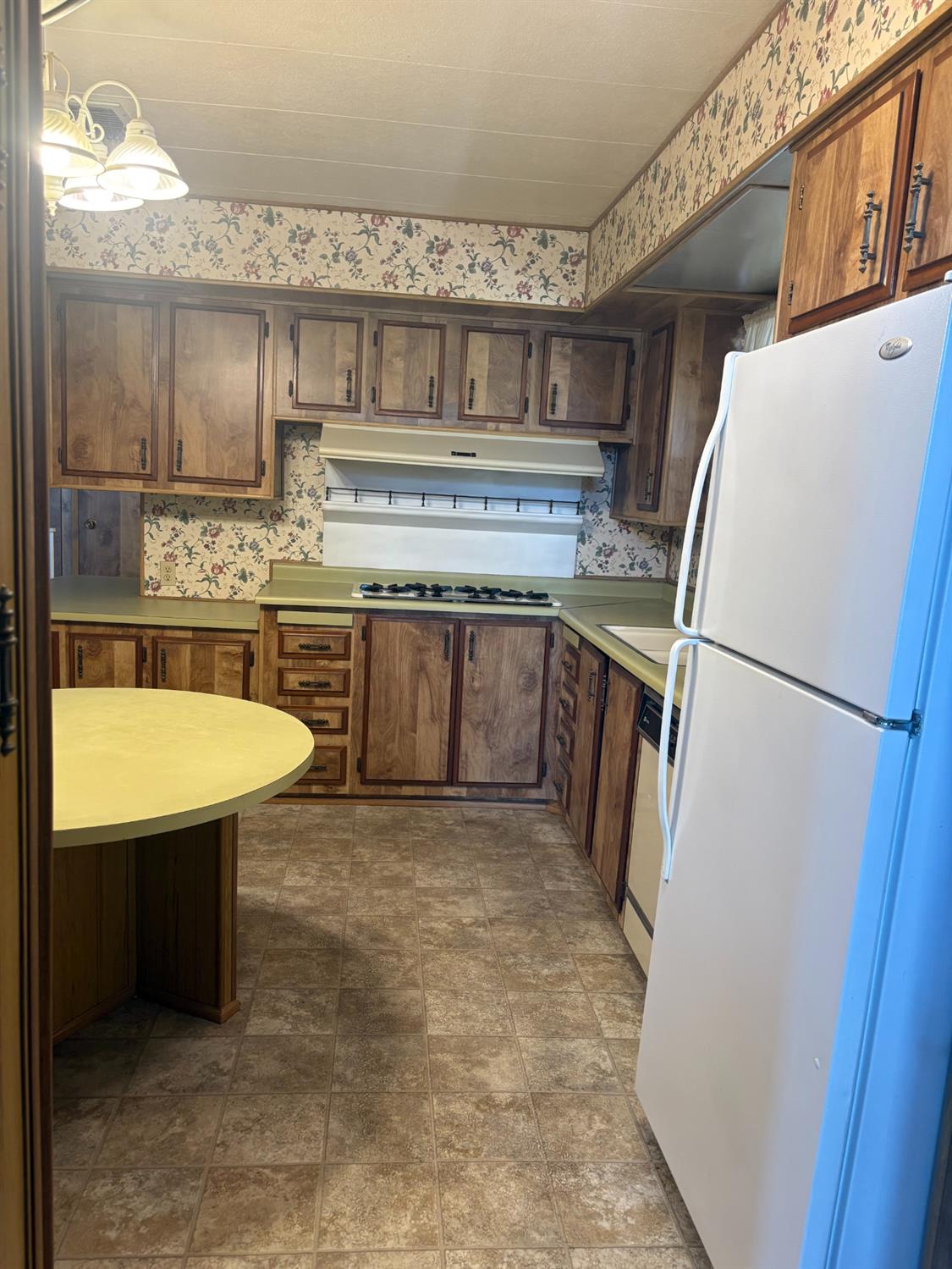 1300 West Olson Avenue, Unit 127 Reedley, CA 93654 - Photo 17 of 39