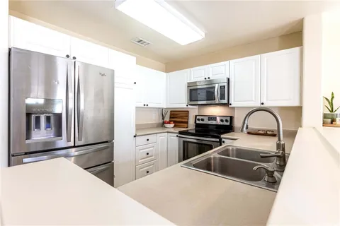$730,000 | 91-2019 Kai 'Oli Street, Unit 4003, Ewa Beach, HI 96706