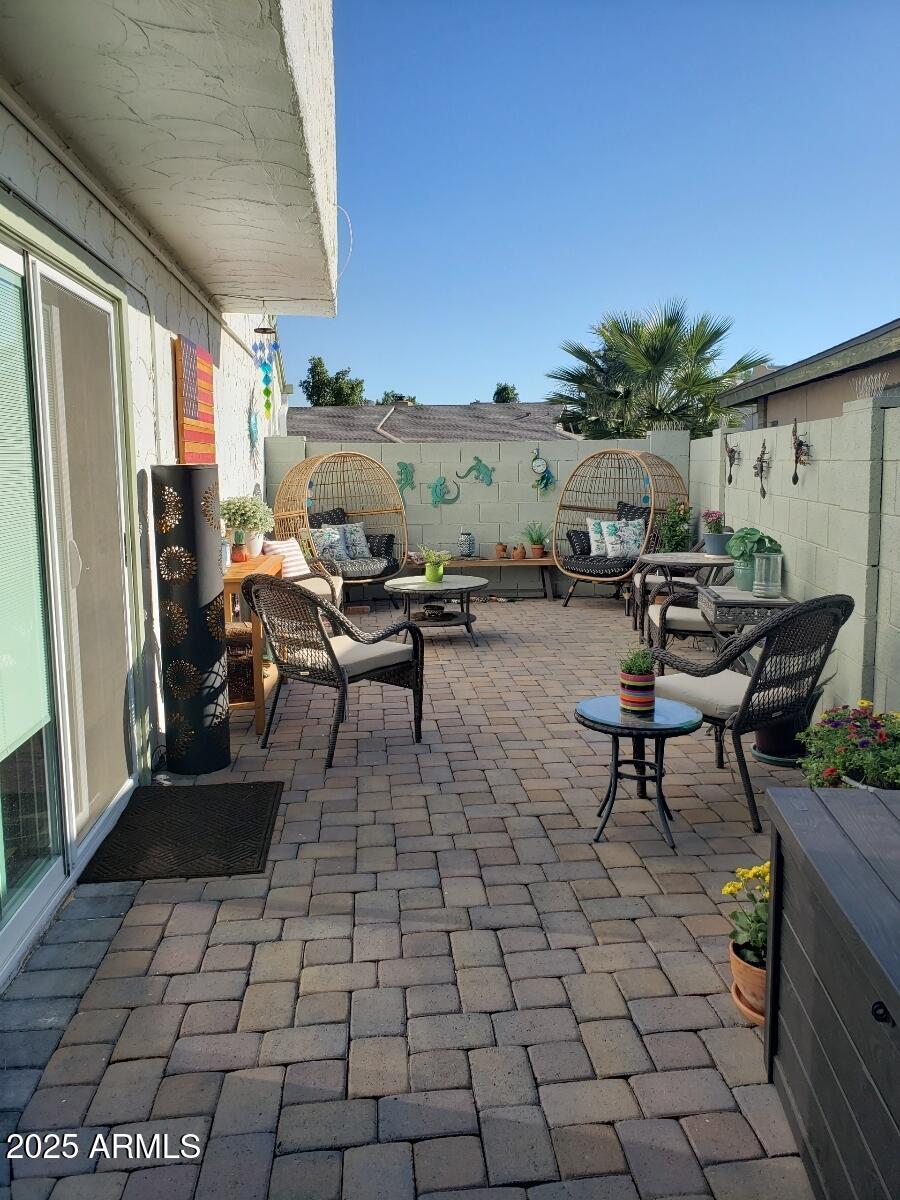 3036 West Gail Road Phoenix, AZ 85029 - Photo 12 of 47 West Patio Daytime